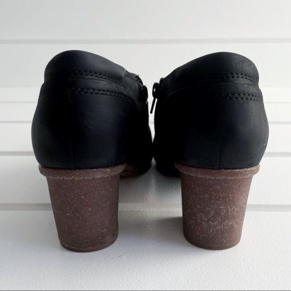 Clarks Women's Sashlin Aleta Ankle Zip Bootie In Black Leather Suede Size 10 NEW - Picture 14 of 14